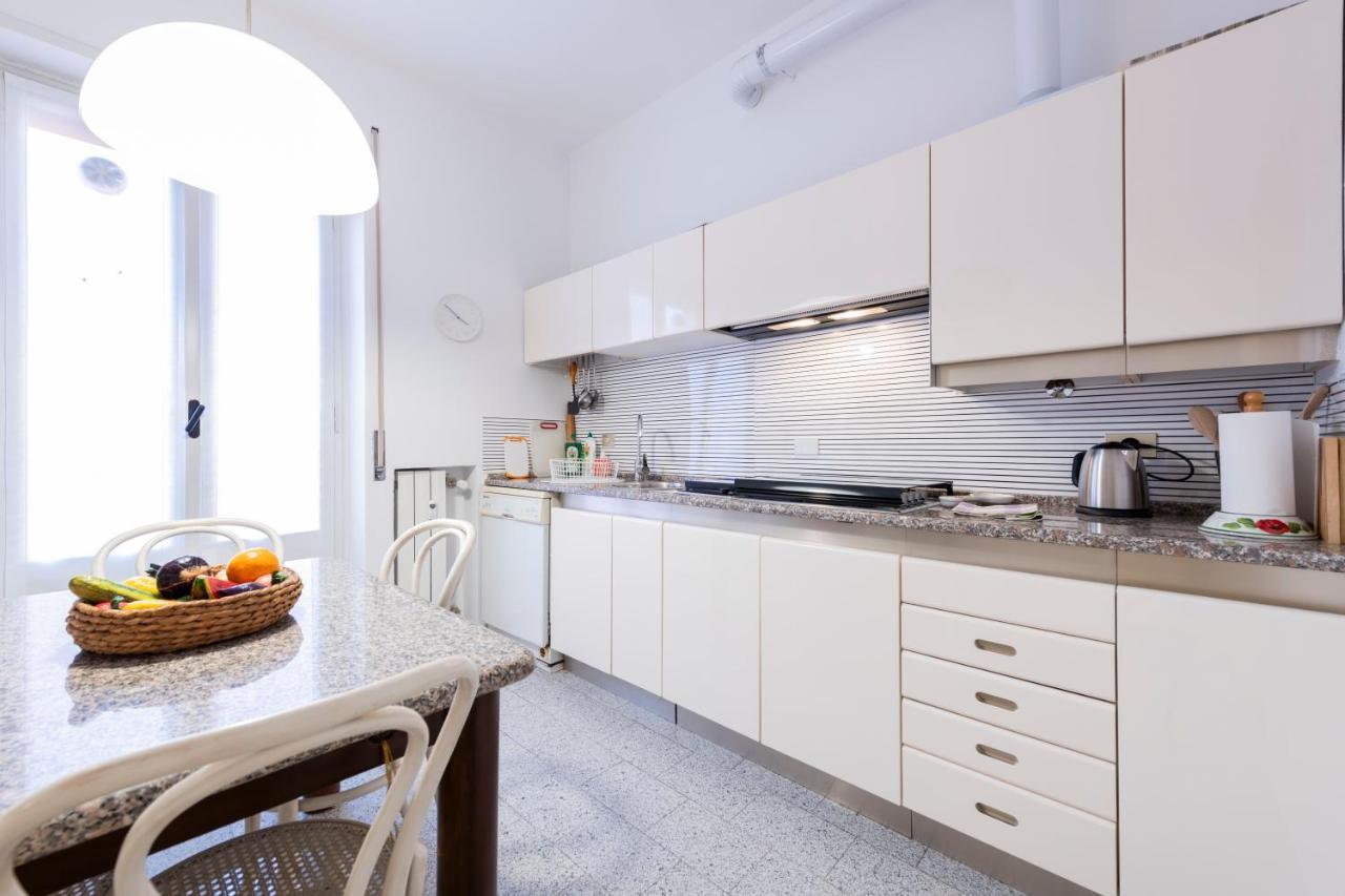 Residenza Astra Leilighet Verona Eksteriør bilde